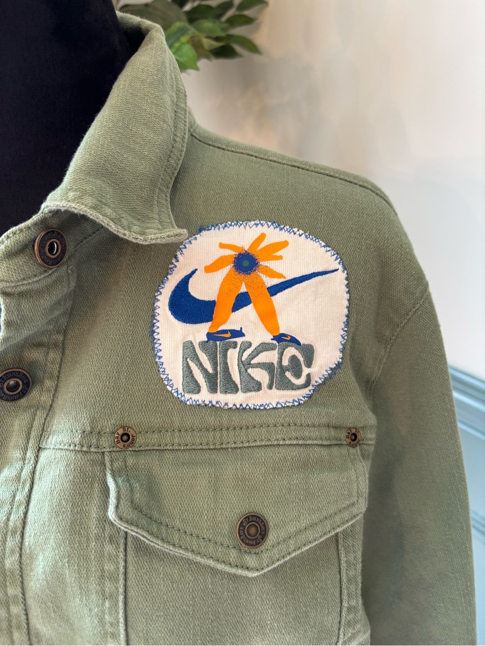 Upcycled Nike Denim Jacket - Picture 5 of 5